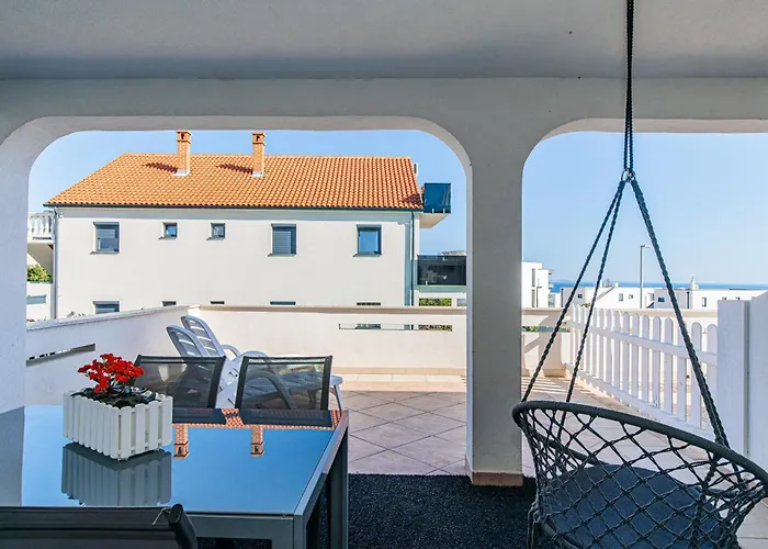 House Lijan