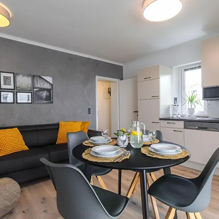 House Lijan