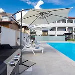 House Lijan Apartamento *