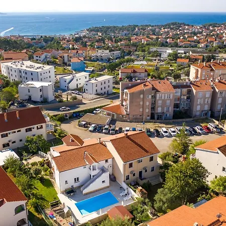 House Lijan Апартаменты Крк