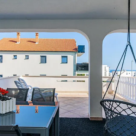 House Lijan